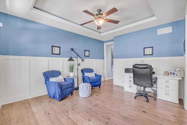4980 Brittany Court, Bettendorf, IA 52722