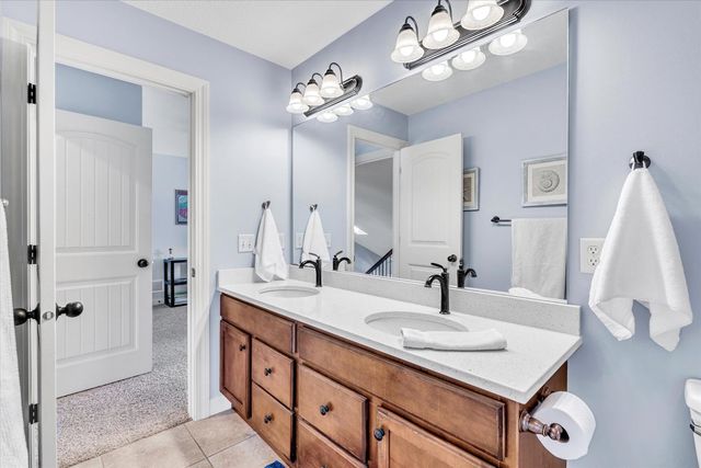 4980 Brittany Court, Bettendorf, IA 52722