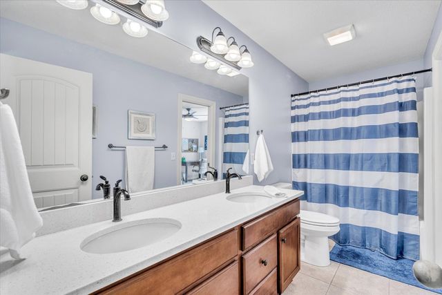 4980 Brittany Court, Bettendorf, IA 52722