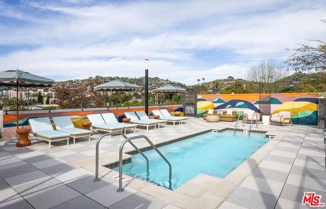7617 Santa Monica Boulevard 215, West Hollywood, CA 90046