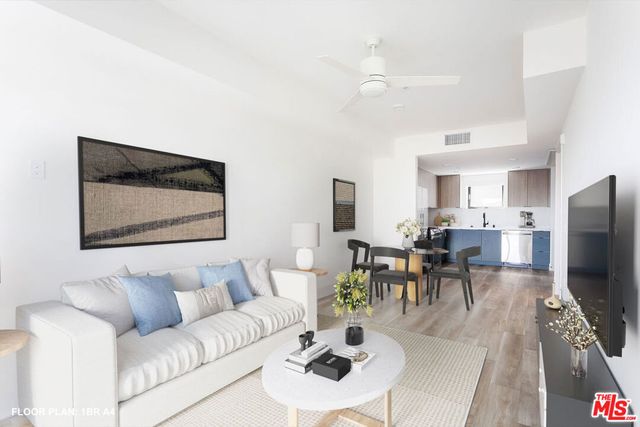 7617 Santa Monica Boulevard 215, West Hollywood, CA 90046