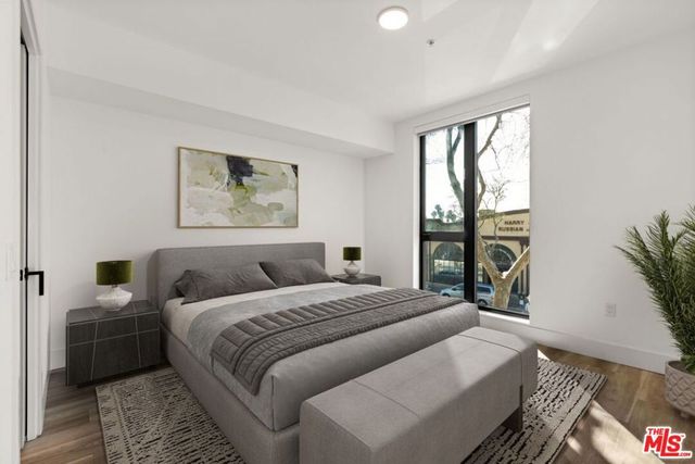 7617 Santa Monica Boulevard 215, West Hollywood, CA 90046