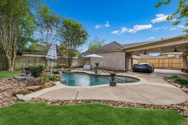 6215 Lacoste Love Court, Spring, TX 77379