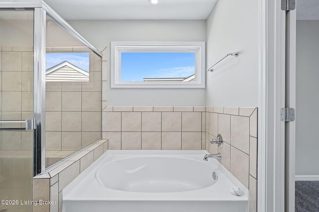 18105 Bridle Run Dr, Louisville, KY 40245