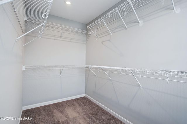 18105 Bridle Run Dr, Louisville, KY 40245
