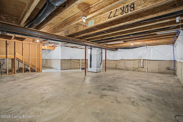 18105 Bridle Run Dr, Louisville, KY 40245