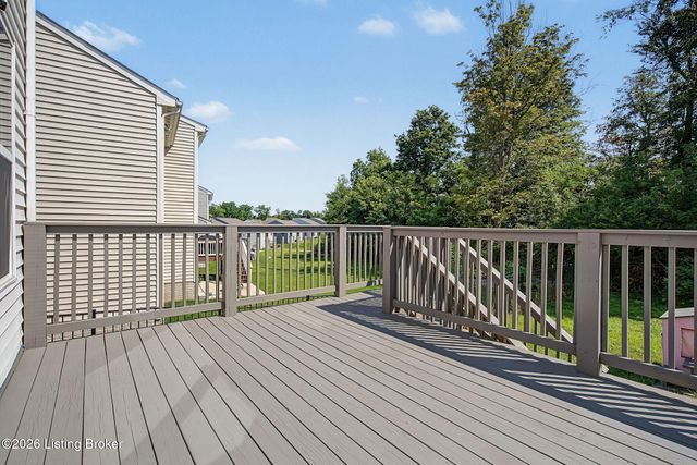 18105 Bridle Run Dr, Louisville, KY 40245