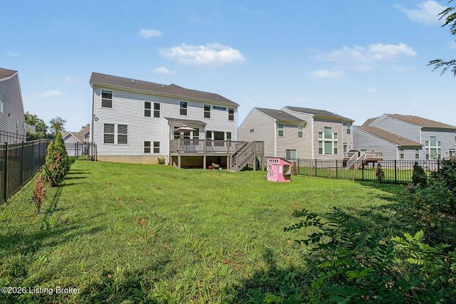 18105 Bridle Run Dr, Louisville, KY 40245