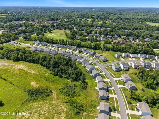 18105 Bridle Run Dr, Louisville, KY 40245