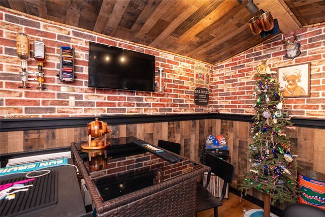 677 Ridgeback Trail, Fort Worth, TX 76052