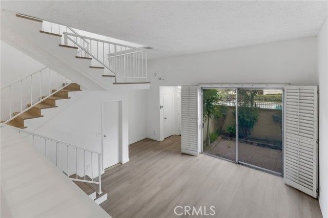 19545 Sherman Way 47, Reseda (los Angeles), CA 91335