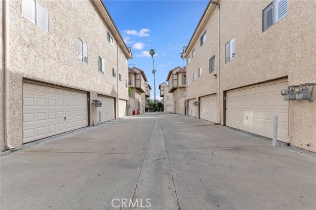 19545 Sherman Way 47, Reseda (los Angeles), CA 91335