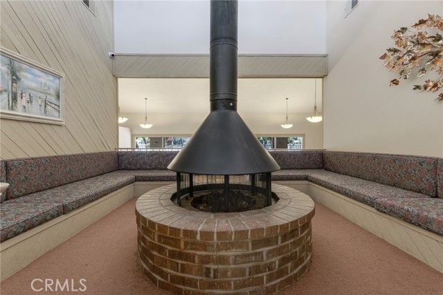 19545 Sherman Way 47, Reseda (los Angeles), CA 91335