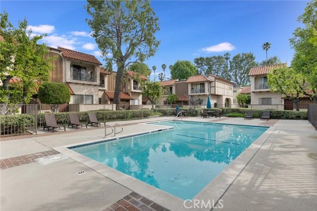 19545 Sherman Way 47, Reseda (los Angeles), CA 91335