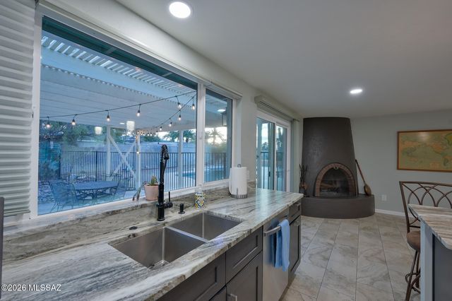 9740 E Citadel Place, Tucson, AZ 85748