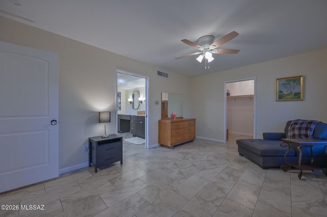 9740 E Citadel Place, Tucson, AZ 85748