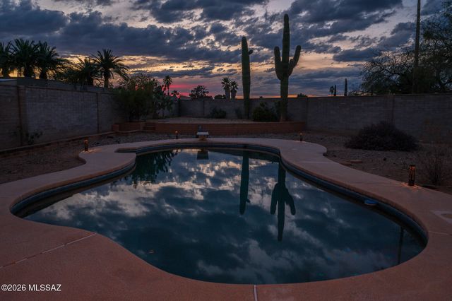 9740 E Citadel Place, Tucson, AZ 85748