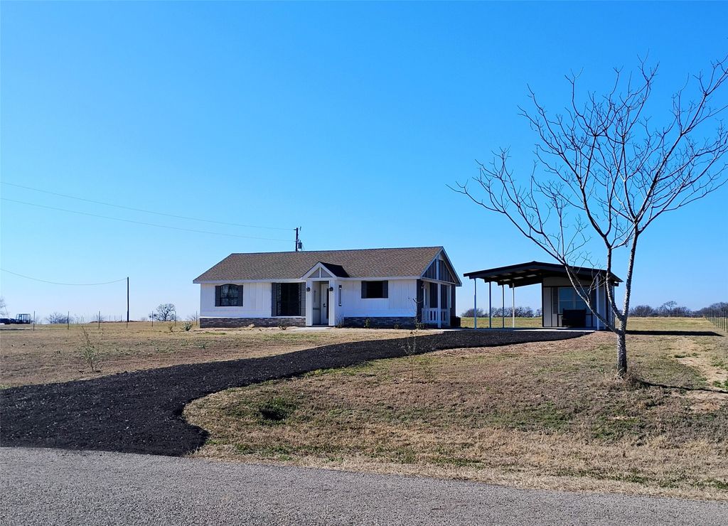 1999 VZ County Road 3103, Edgewood, TX 75117