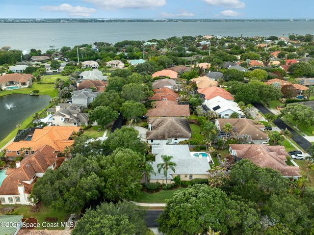 370 Normandy Drive, Indialantic, FL 32903