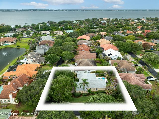 370 Normandy Drive, Indialantic, FL 32903