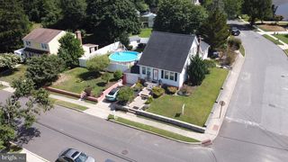 152 E 7TH ST, Burlington, NJ 08016