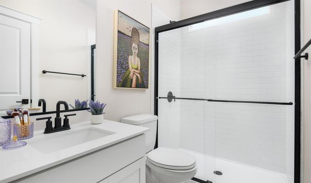 17818 Farm House Blvd, Lathrop, CA 95330