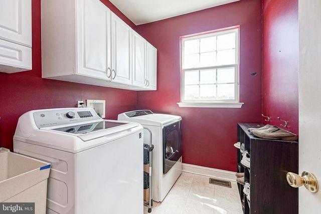 2729 BETHPAGE CT, Vineland, NJ 08361