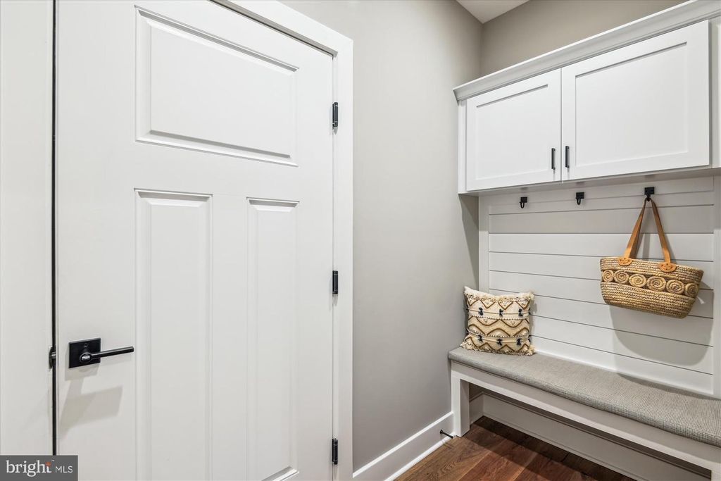 Image 29 of property listing at 1603 WINCHESTER RD, Annapolis, MD 21409