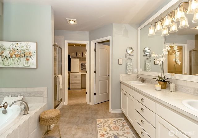 23406 148th Avenue SE, Woodinville, WA 98296