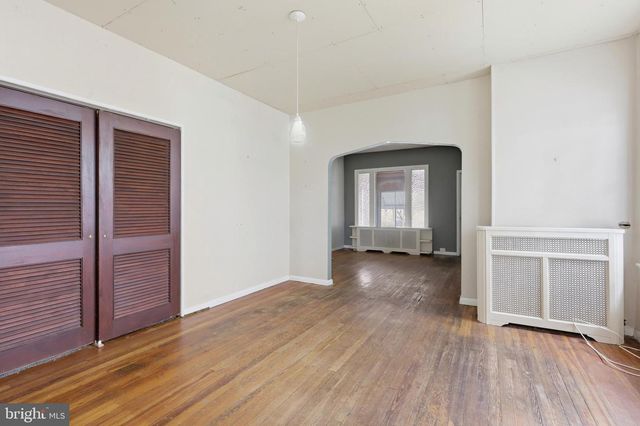 537 ROBBINS ST, Philadelphia, PA 19111