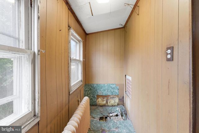 537 ROBBINS ST, Philadelphia, PA 19111