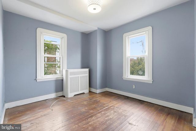 537 ROBBINS ST, Philadelphia, PA 19111