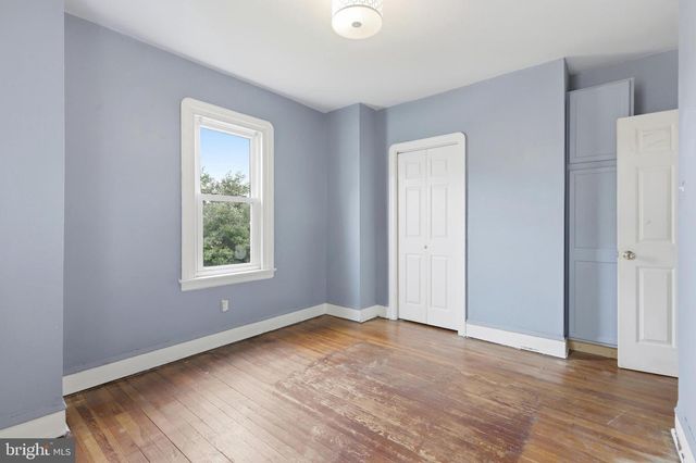 537 ROBBINS ST, Philadelphia, PA 19111