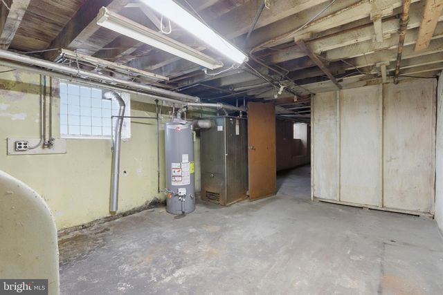 537 ROBBINS ST, Philadelphia, PA 19111