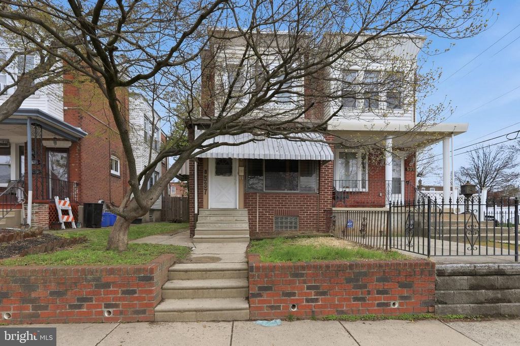 537 ROBBINS ST, Philadelphia, PA 19111