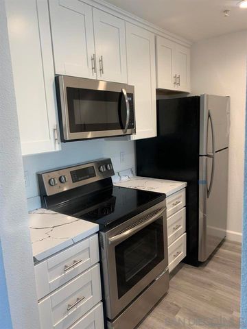 4041 Oakcrest Dr 206, San Diego, CA 92105