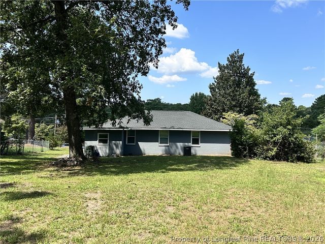 3921 Village Drive, Fayetteville, NC 28304