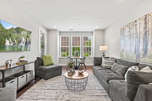 1801 Shadow Green Dr Unit 104, Franklin, TN 37064