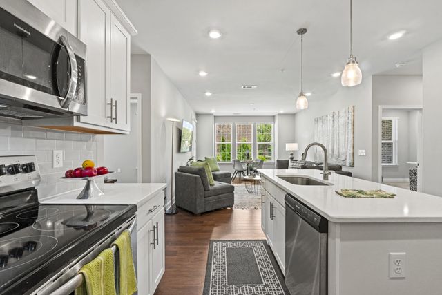 1801 Shadow Green Dr Unit 104, Franklin, TN 37064