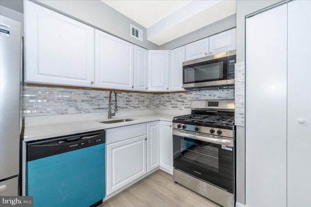 4410 OGLETHORPE ST #106, Hyattsville, MD 20781