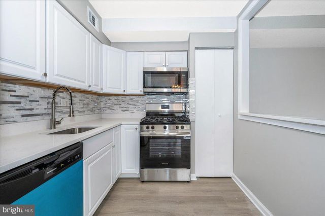 4410 OGLETHORPE ST #106, Hyattsville, MD 20781
