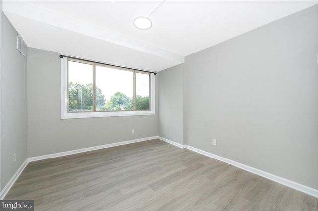 4410 OGLETHORPE ST #106, Hyattsville, MD 20781