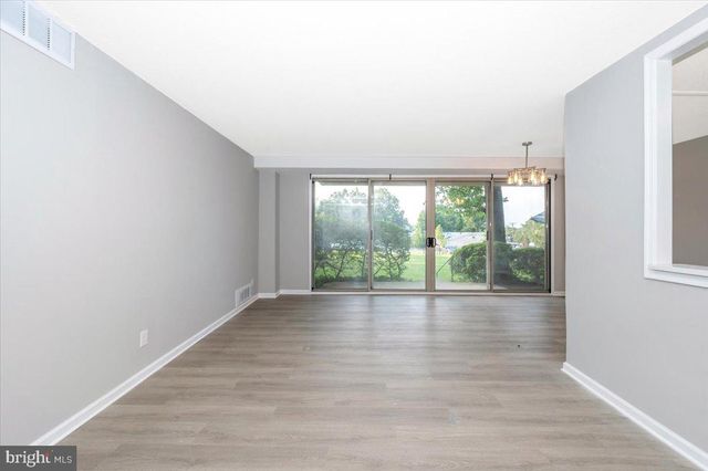 4410 OGLETHORPE ST #106, Hyattsville, MD 20781
