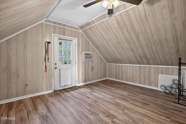 135 Hiddenwood Drive, Mountain City, TN 37683