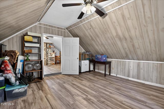 135 Hiddenwood Drive, Mountain City, TN 37683