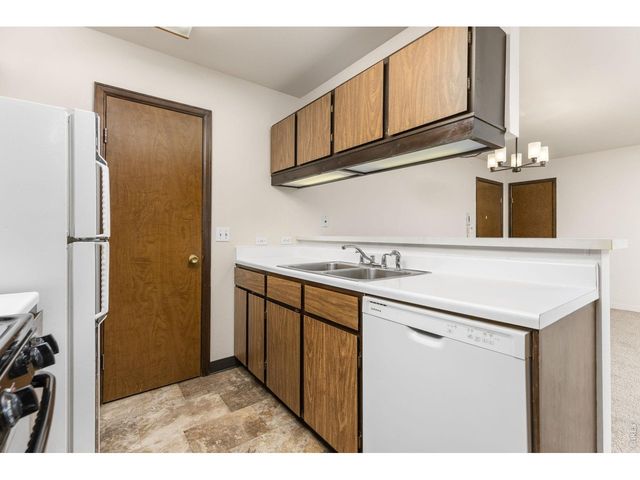 1305 Kirkwood Dr 204, Fort Collins, CO 80525