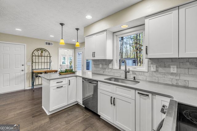 802 Agate Edge, Peachtree City, GA 30269