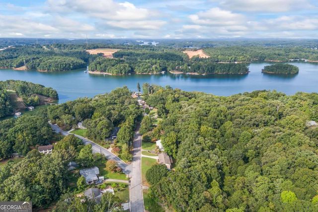 684 Honeysuckle Road, Gainesville, GA 30501