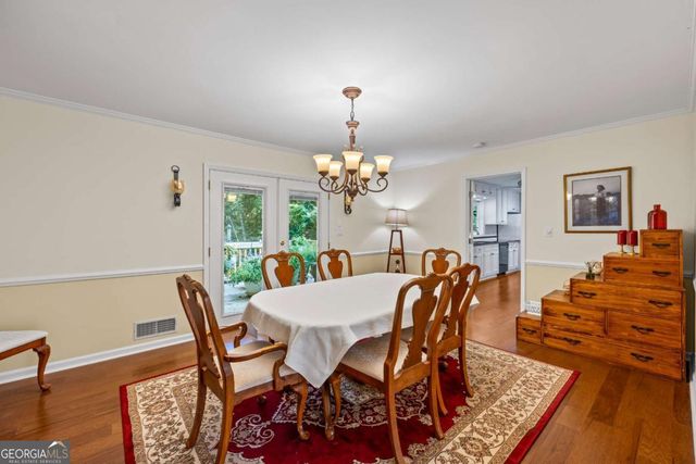 684 Honeysuckle Road, Gainesville, GA 30501