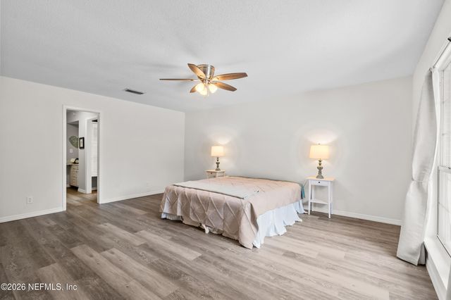 11416 RIVER KNOLL Drive, Jacksonville, FL 32225